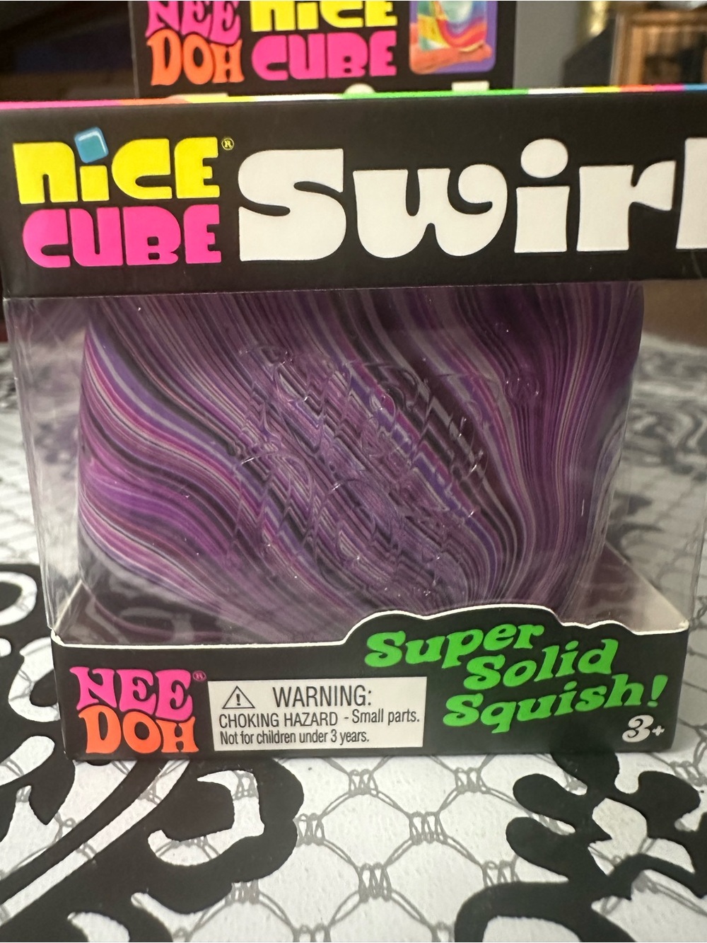 Nice Cube Swirl Super Solid Squish - Purple Swirl by